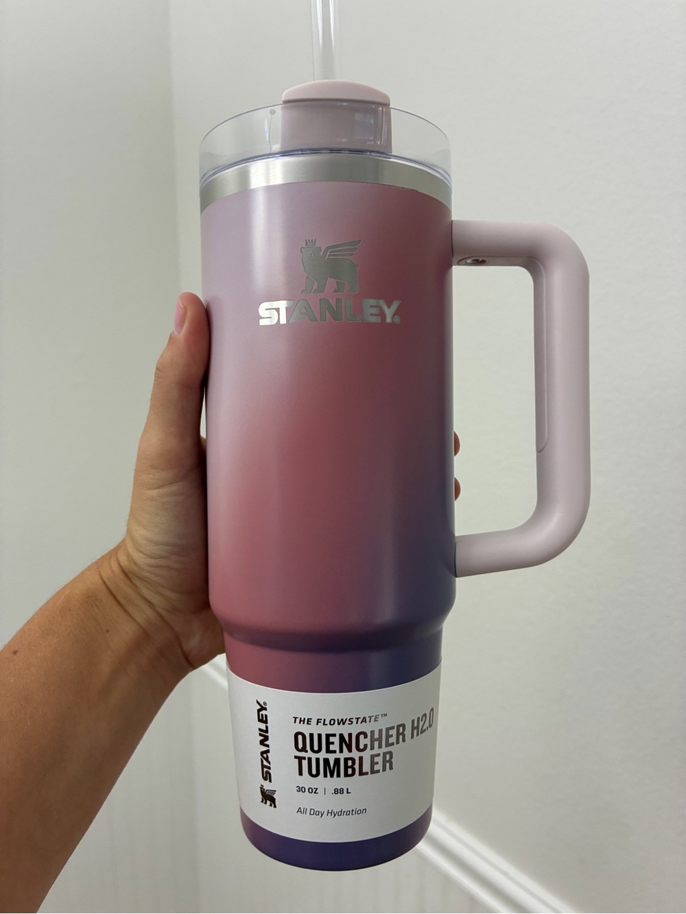 Stanley 30oz Quencher H20 Tumbler in Dawn Spiral NEW